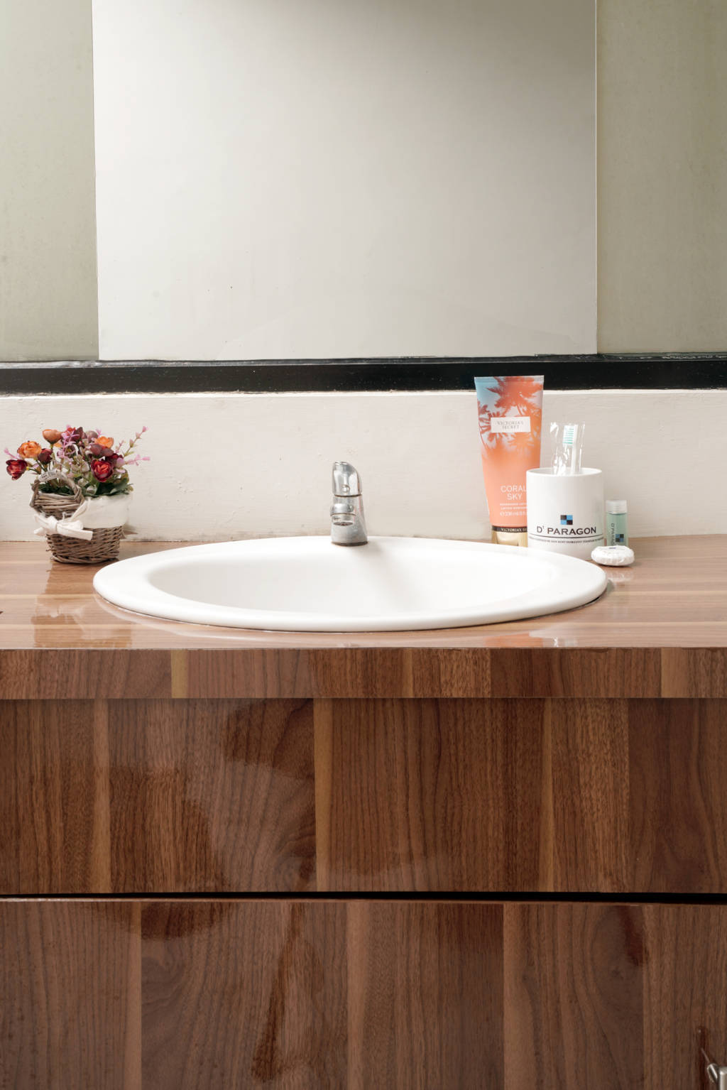 Djuragan Kamar - D'Paragon Seturan 3 Image